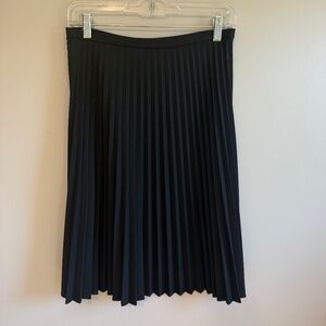 Talbot's Black Pleated Skirt, size 6P